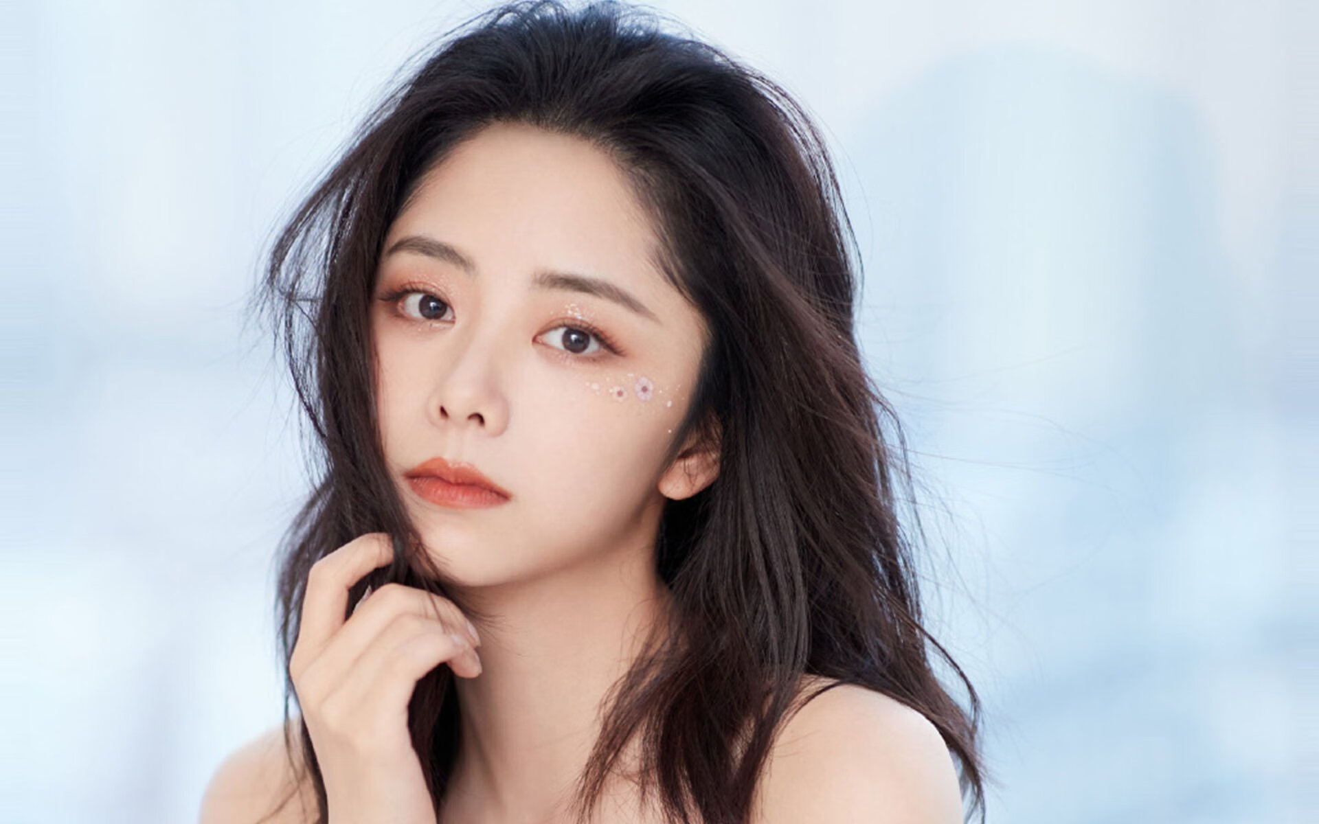 开云网页版-球场之外的故事：球队的“温馨瞬间”合集，球场轶事