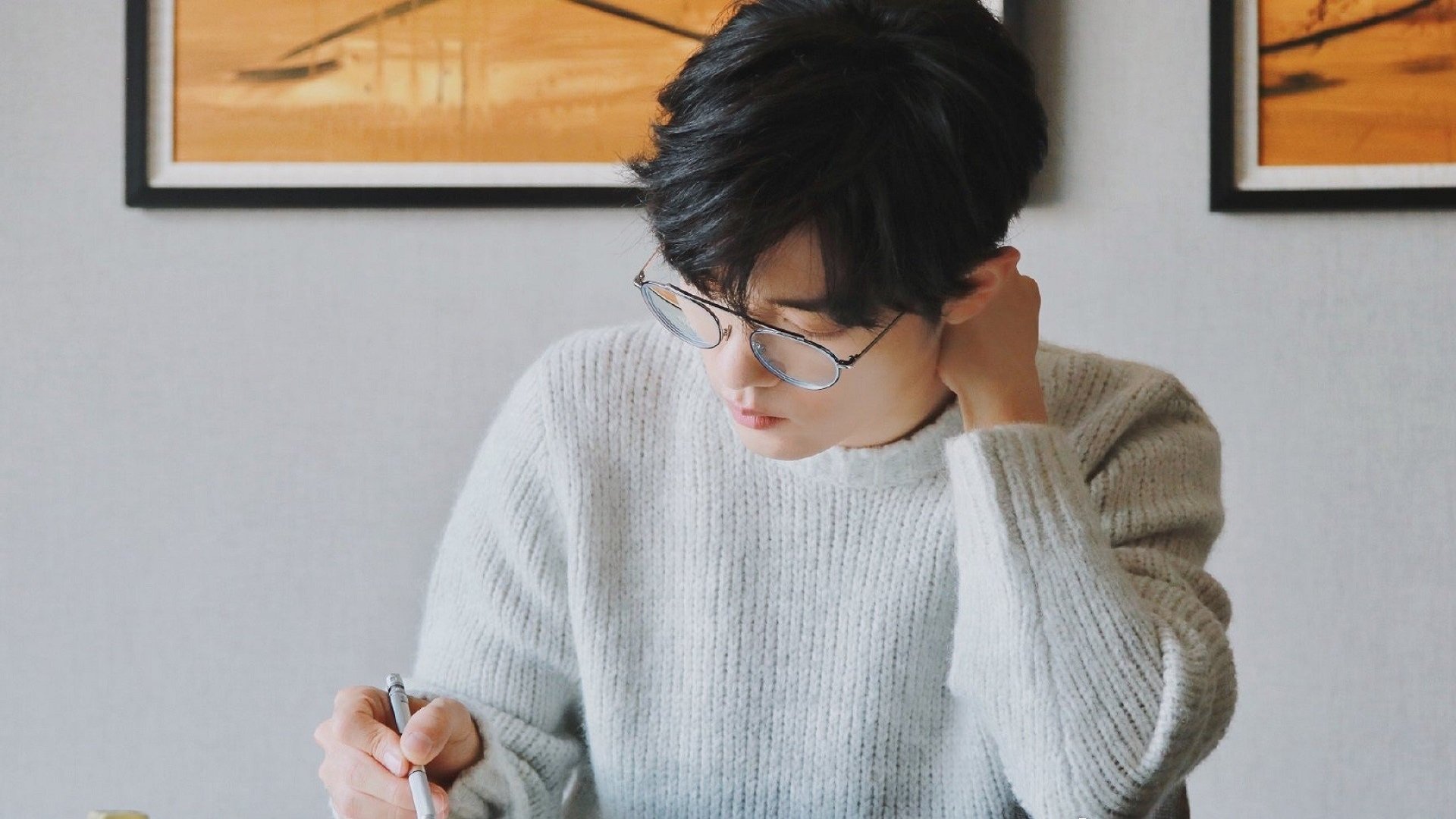 kaiyun官方网站-西甲经典对决，战术变化推动比赛节奏，西甲的比赛