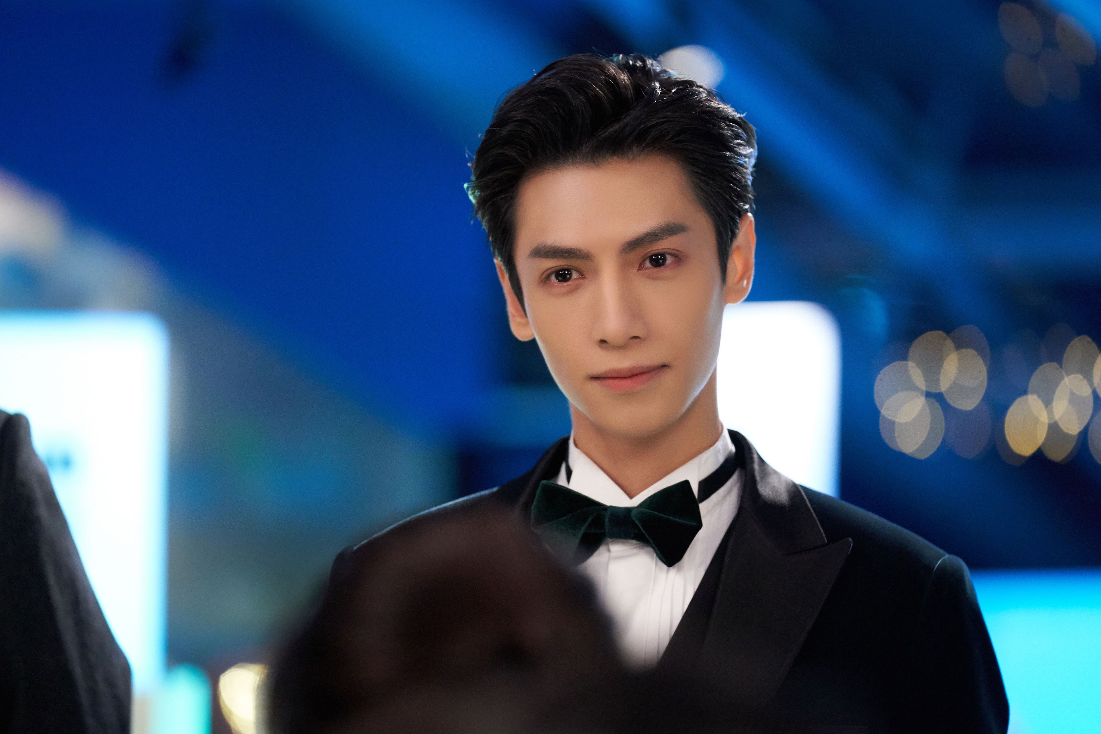 开云kaiyun-曼城客场大败亚特兰大，惜失欧冠四强，曼城大胜曼联