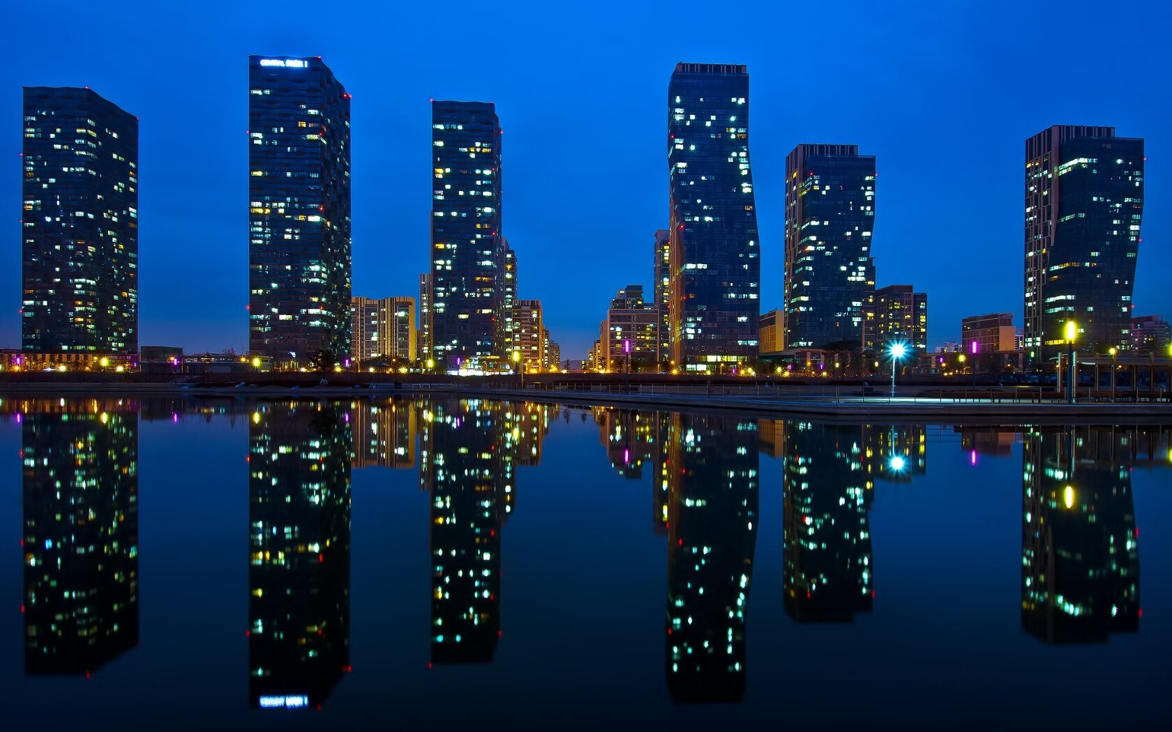 地区大战:世俱杯小组赛中的经典战役盘点,2021年世俱杯八个城市